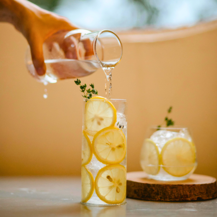 Langkah Praktis Membuat Infuse Water Sehat dan Menyegarkan